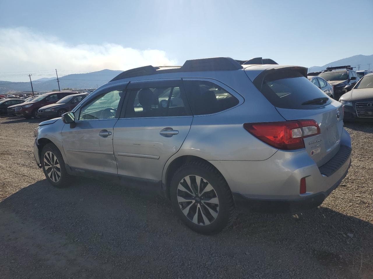 2017 Subaru Outback 2.5I Limited - Фото 2