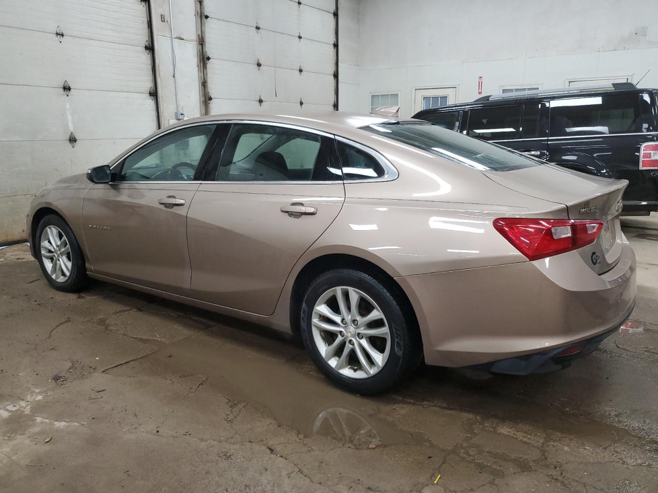 2018 Chevrolet Malibu Lt - Фото 2