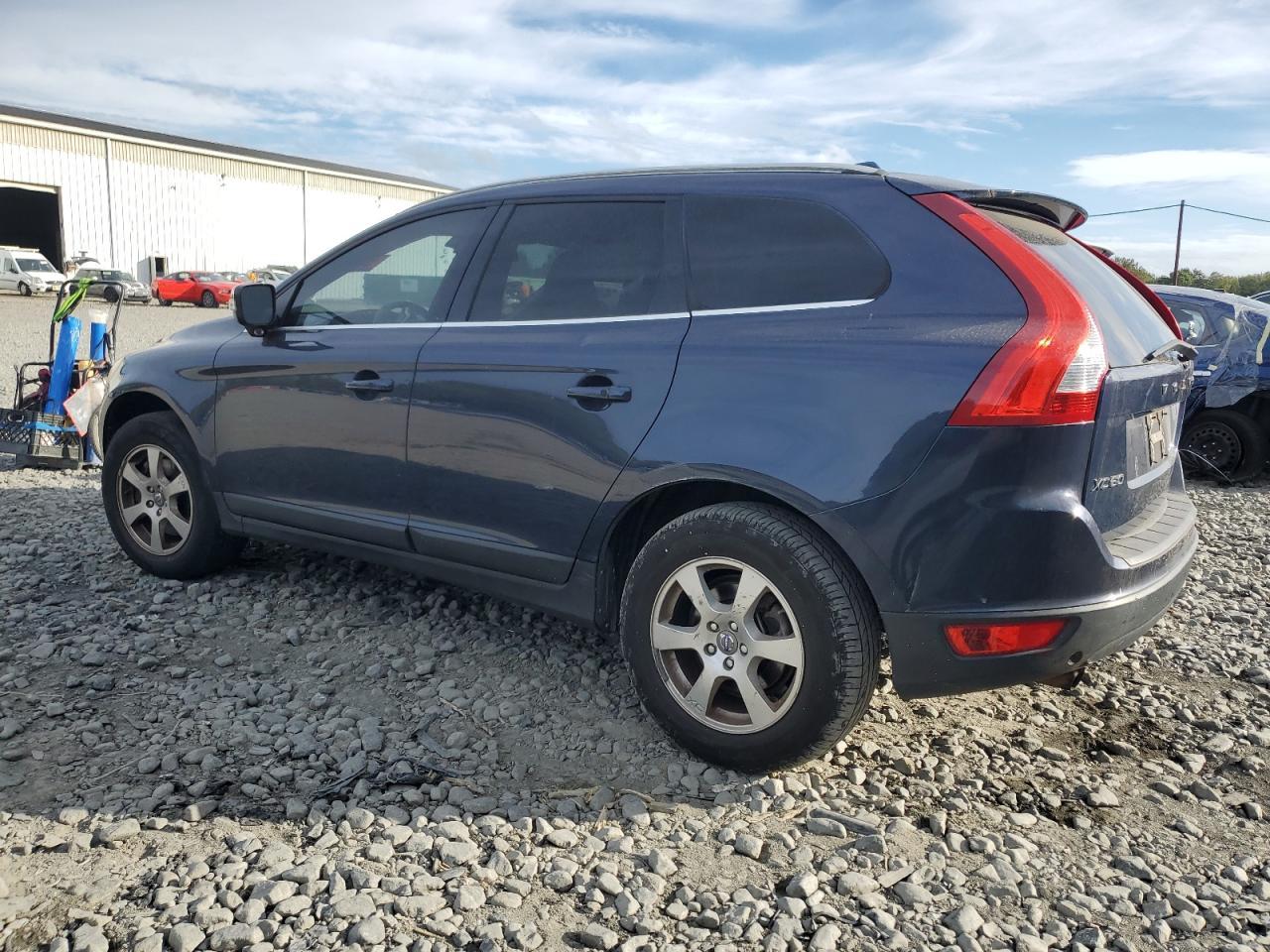2012 Volvo Xc60 3.2 - Image 2
