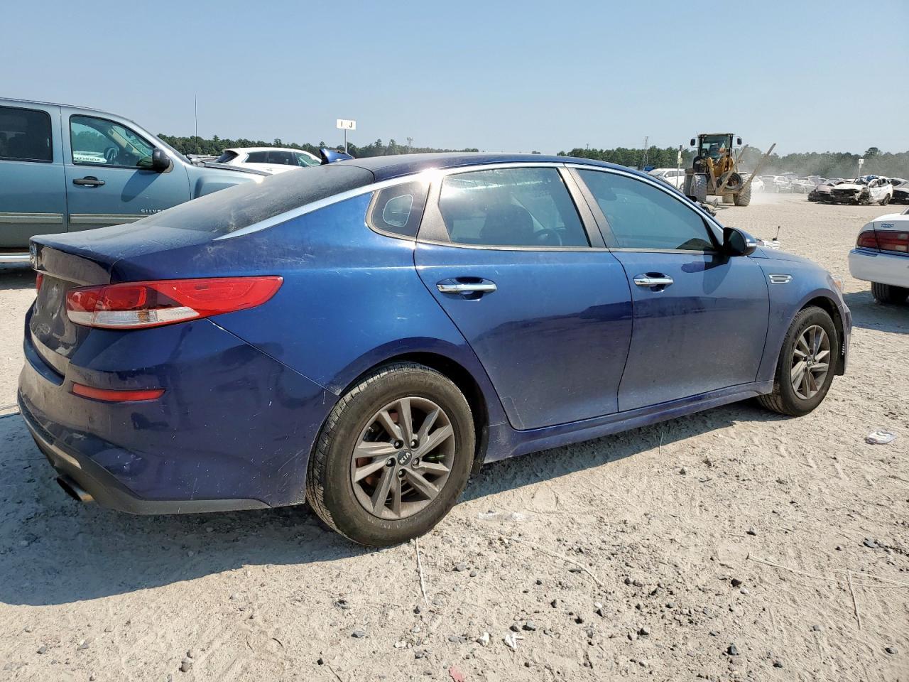 2020 Kia Optima Lx - Image 3