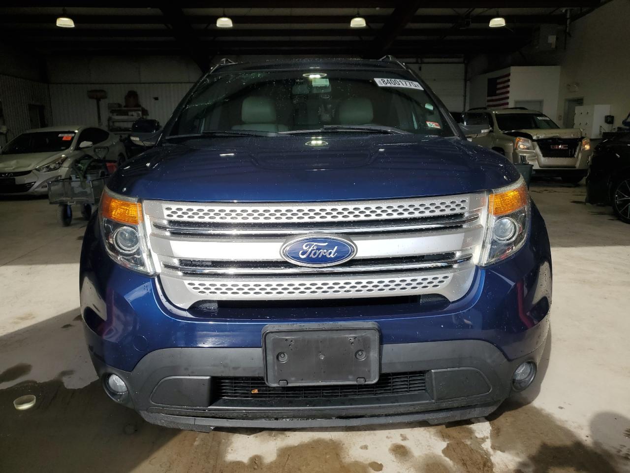 2012 Ford Explorer Xlt - Image 5