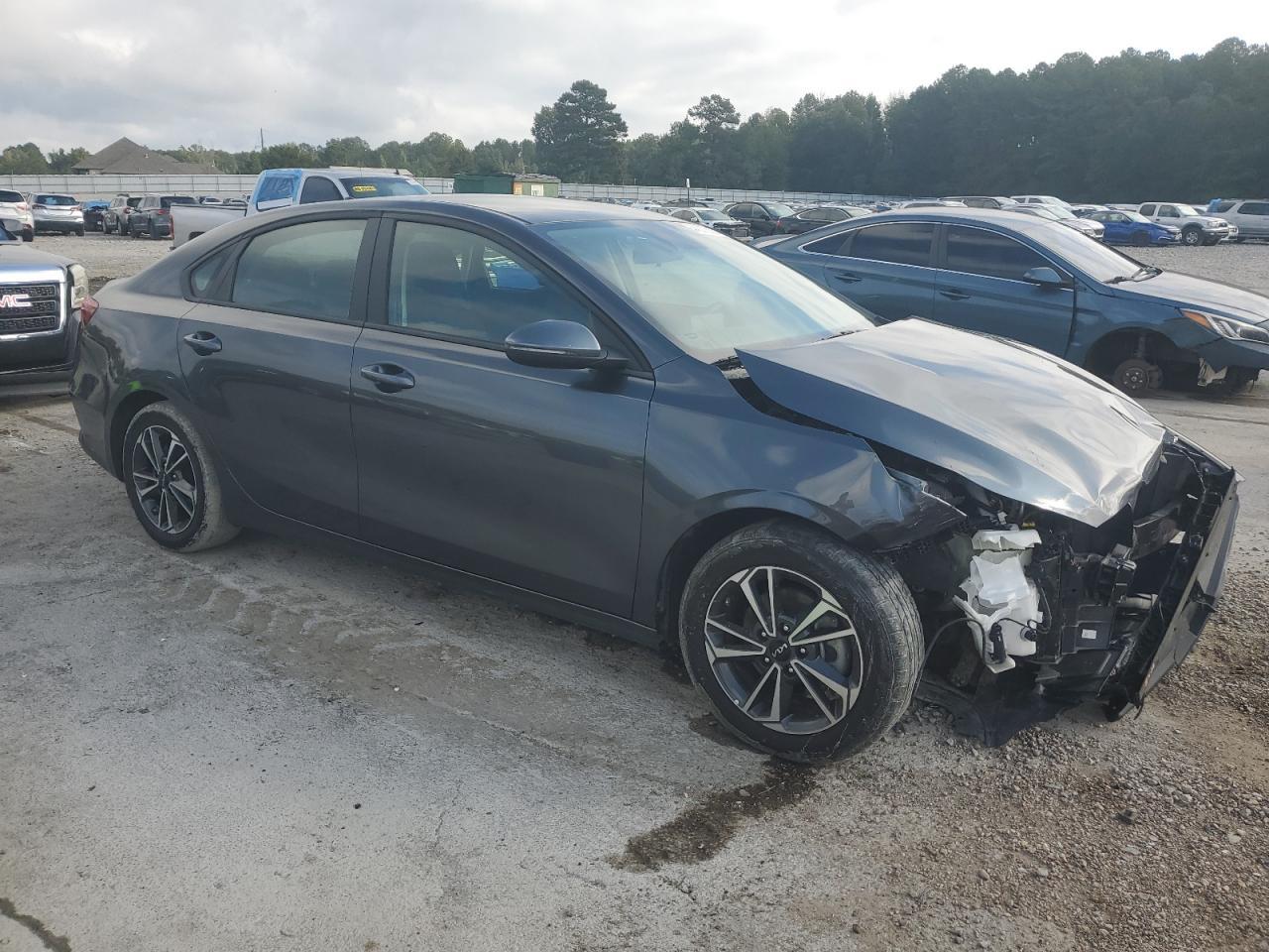 2024 Kia Forte Lx - Фото 4