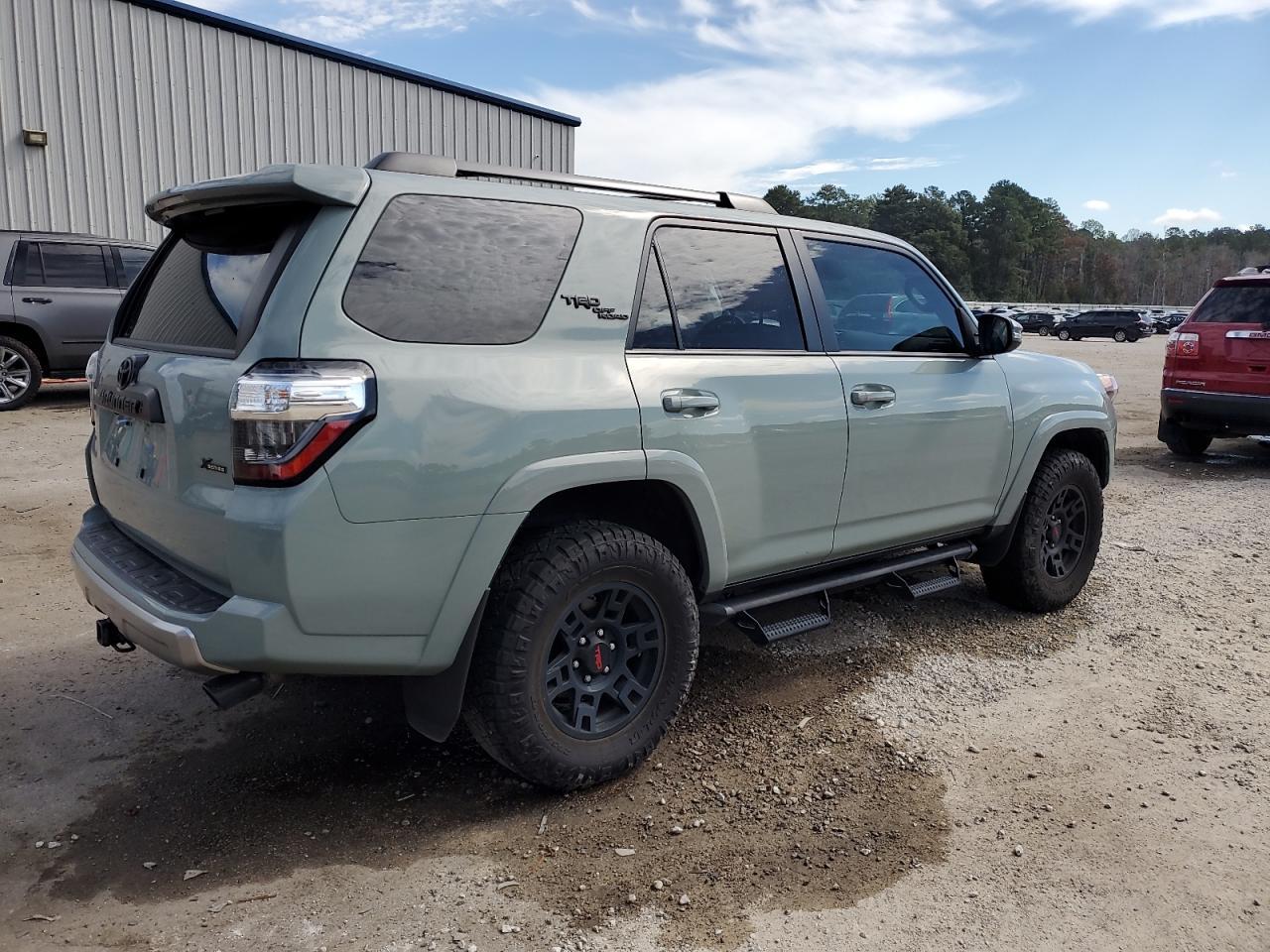 2023 Toyota 4Runner Se - Фото 3