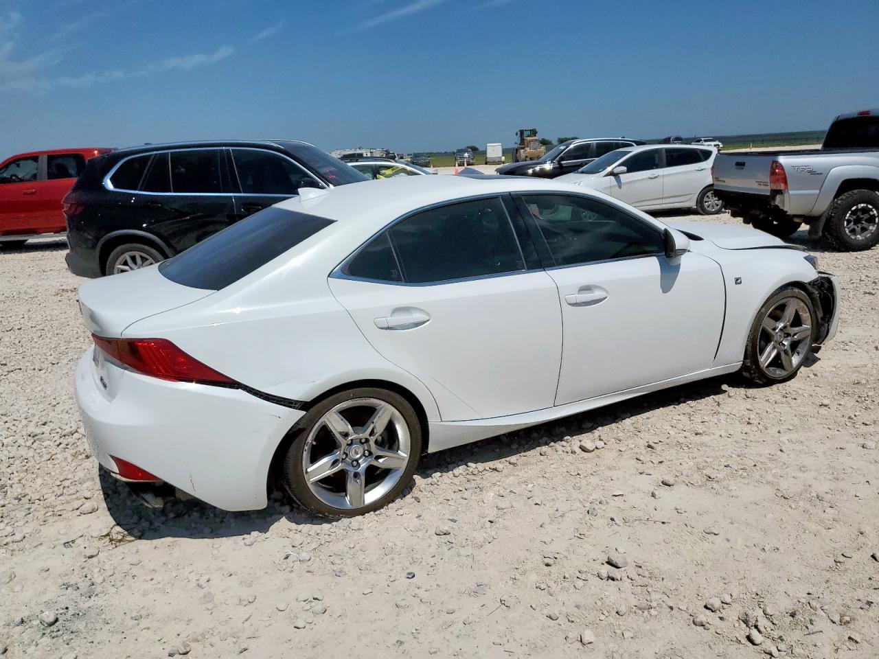 2018 Lexus Is 300 - Фото 3