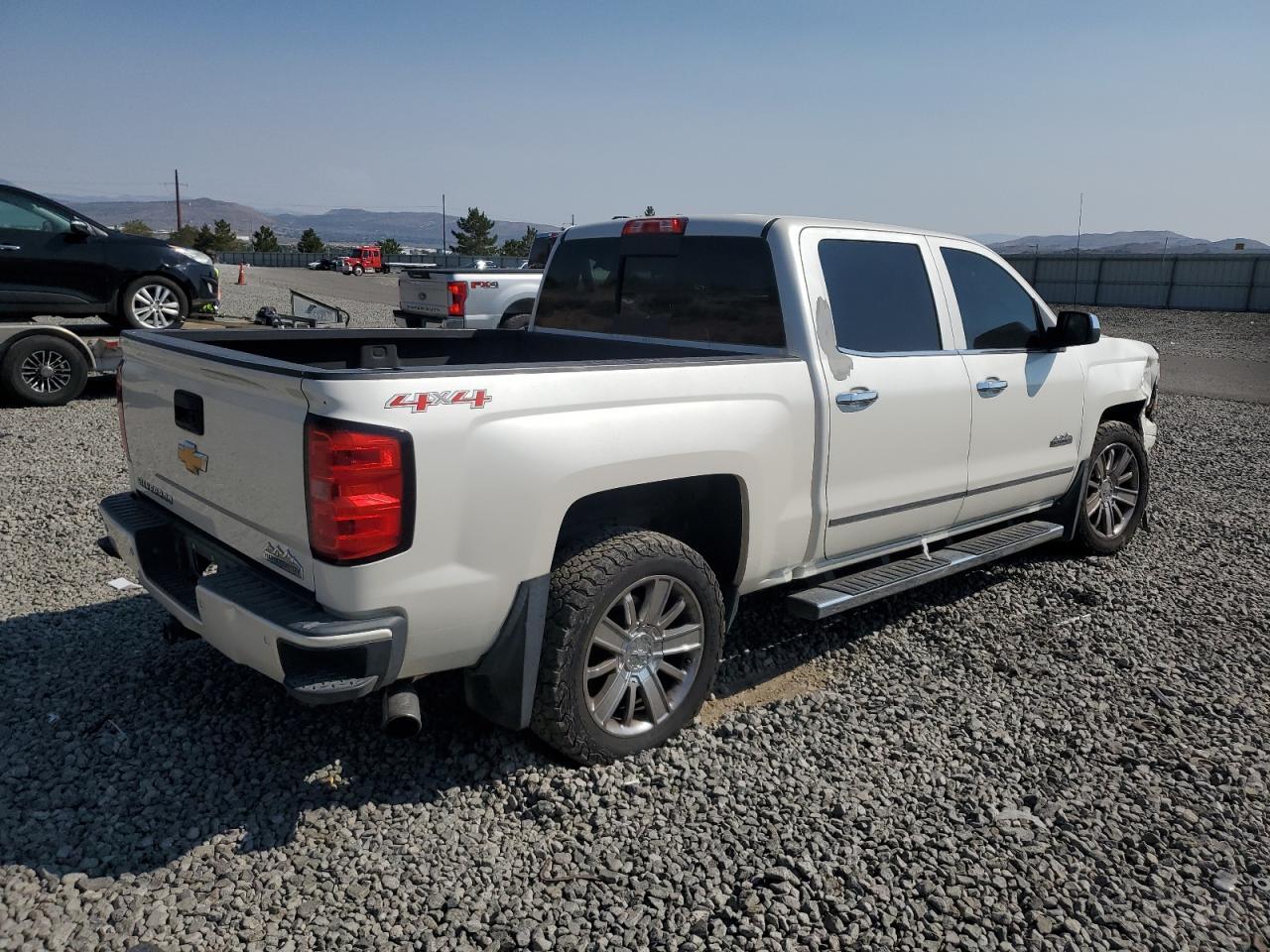 2015 Chevrolet Silverado K1500 High Country - Фото 3