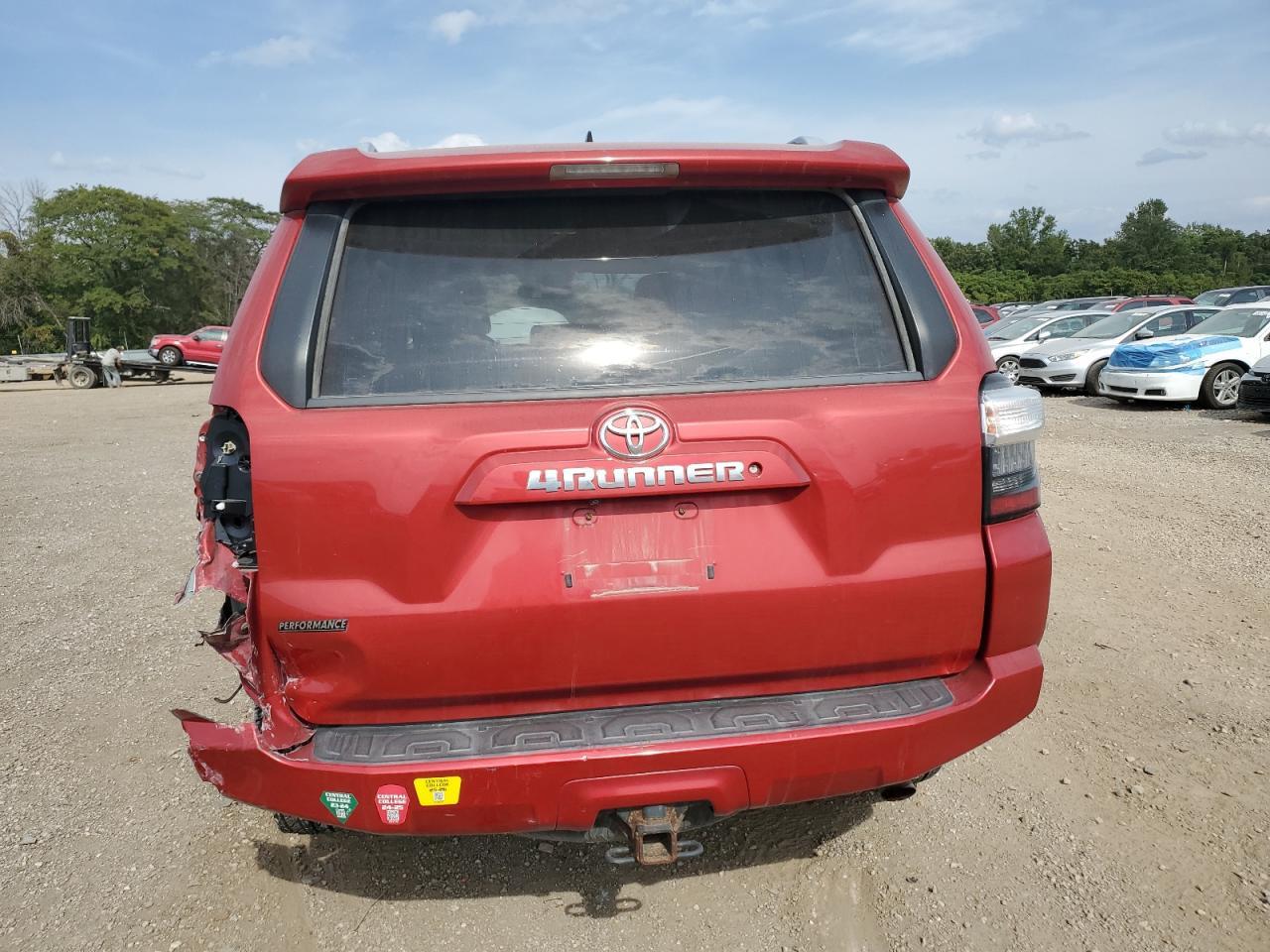 2014 Toyota 4Runner Sr5 - Image 6