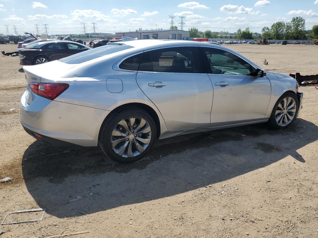 2017 Chevrolet Malibu Premier - Image 3