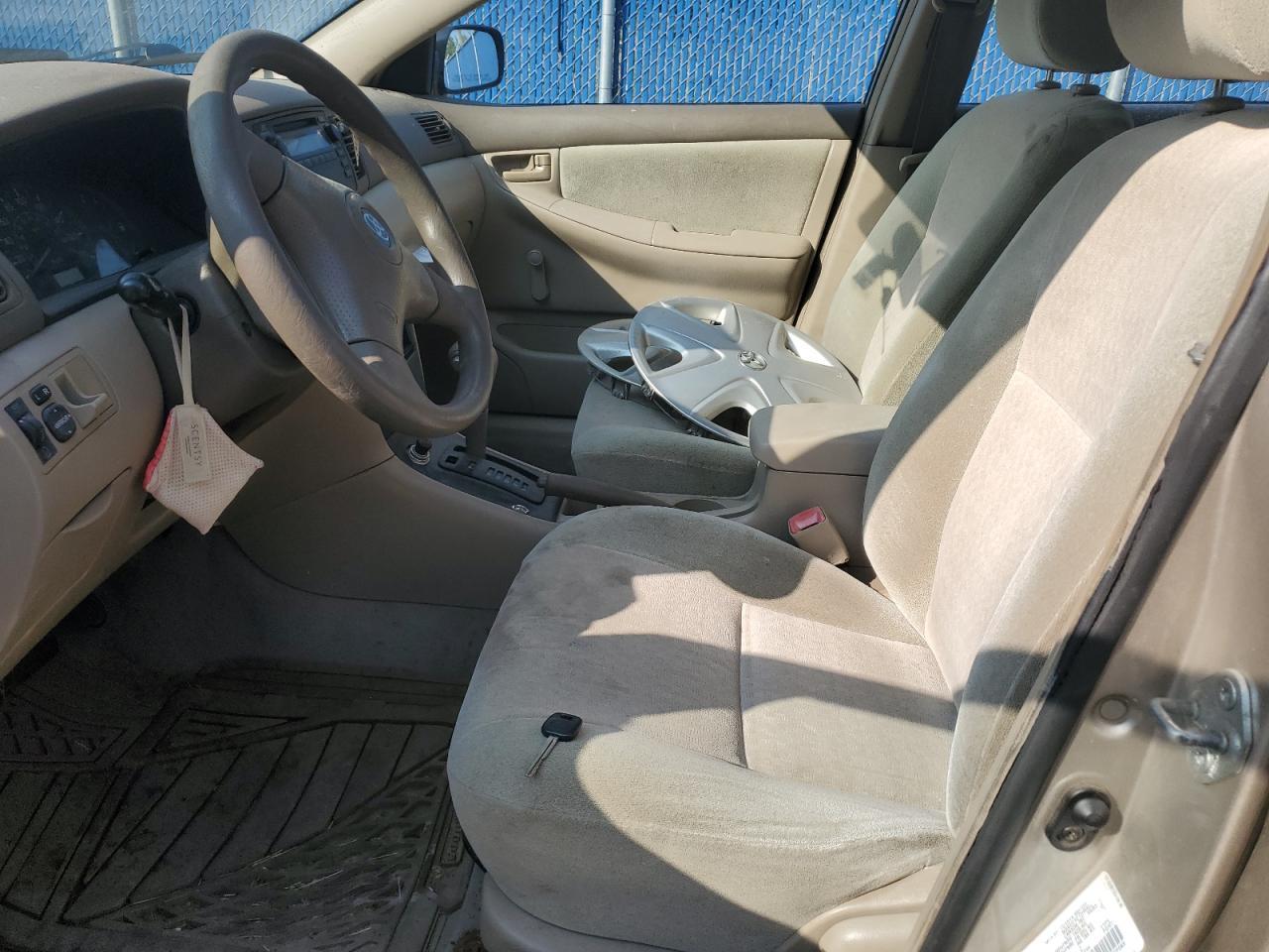 2004 Toyota Corolla Ce - Фото 7