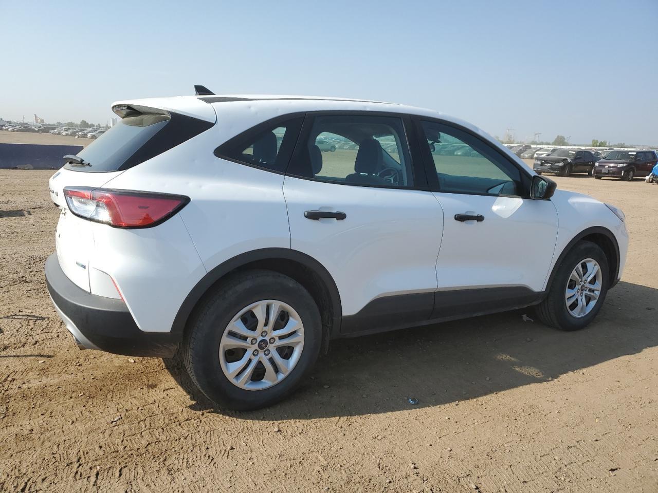 2020 Ford Escape S - Фото 3