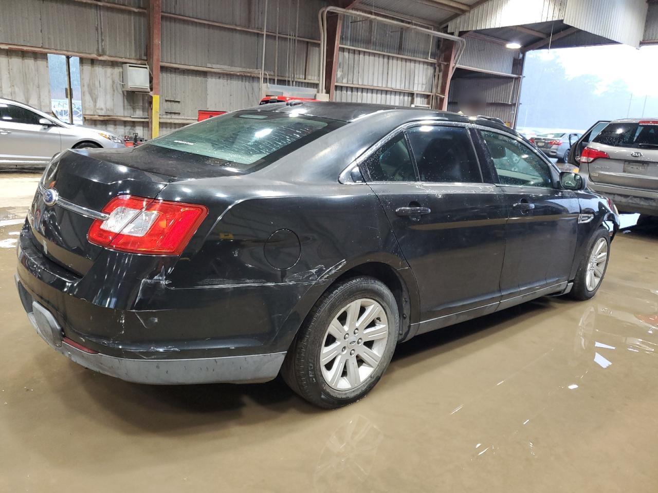 2012 Ford Taurus Se - Image 3