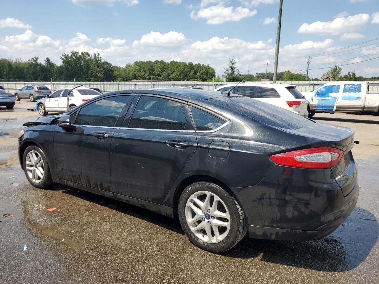 2014 Ford Fusion Se - Фото 2