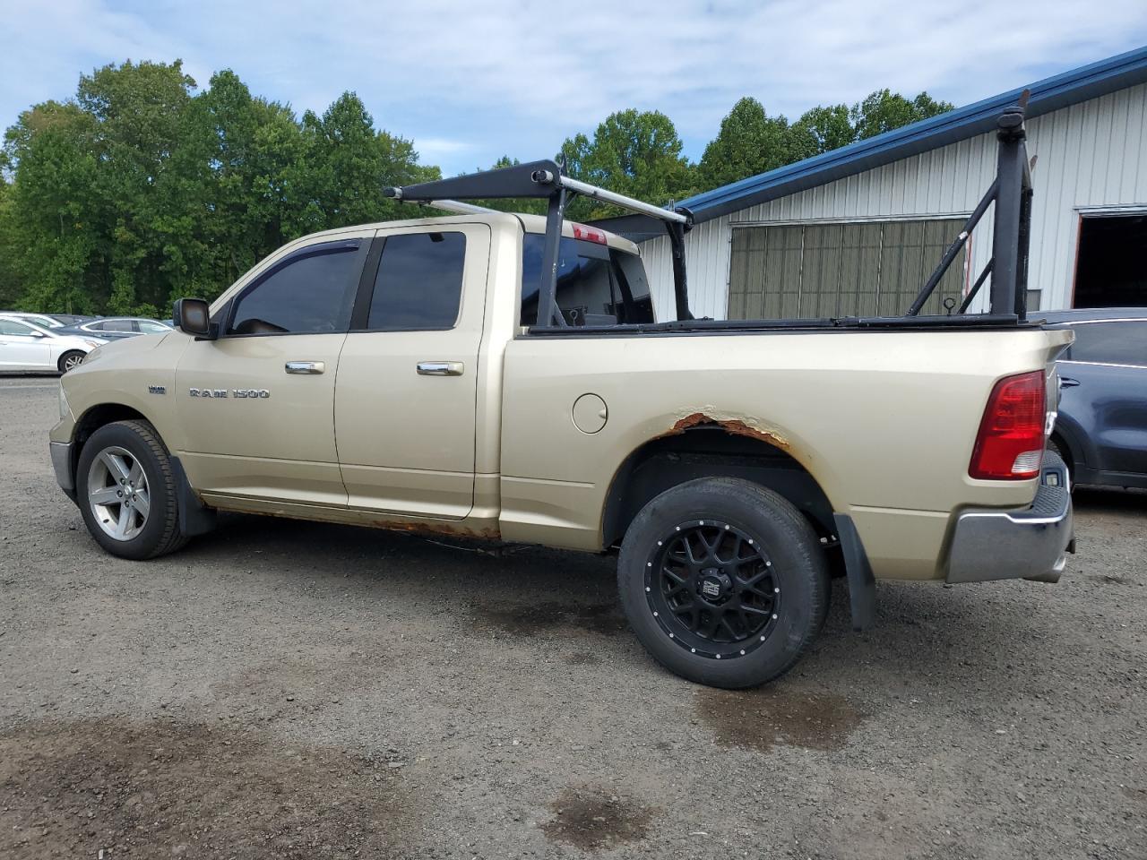 2011 Dodge Ram 1500 - Image 2