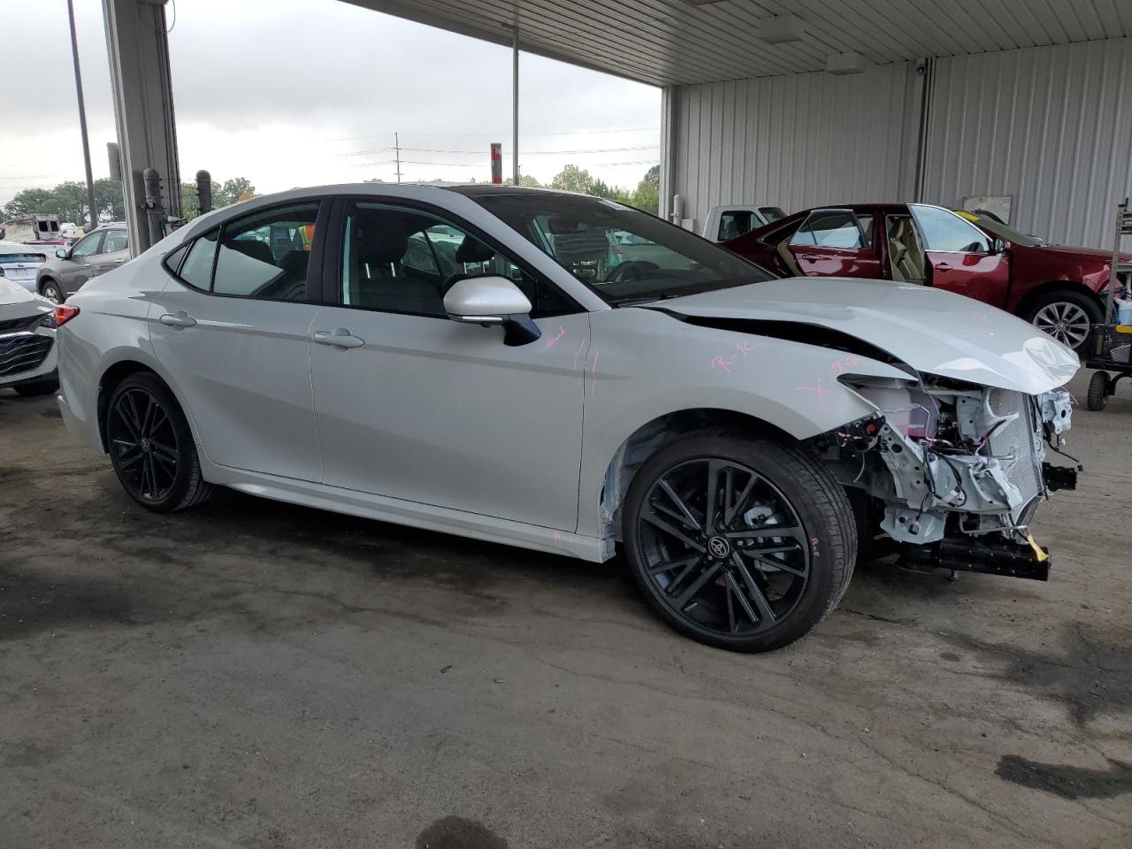 2025 Toyota Camry Xse - Image 4