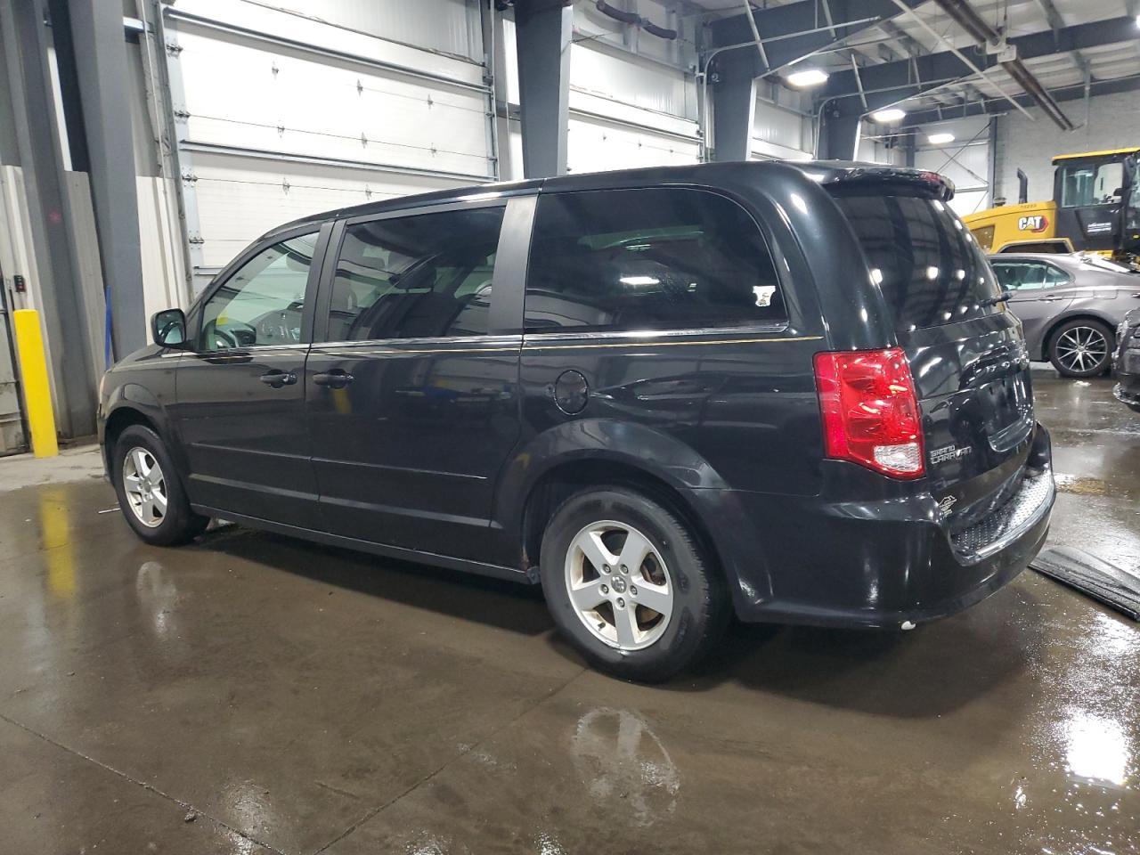 2012 Dodge Grand Caravan Crew - Фото 2
