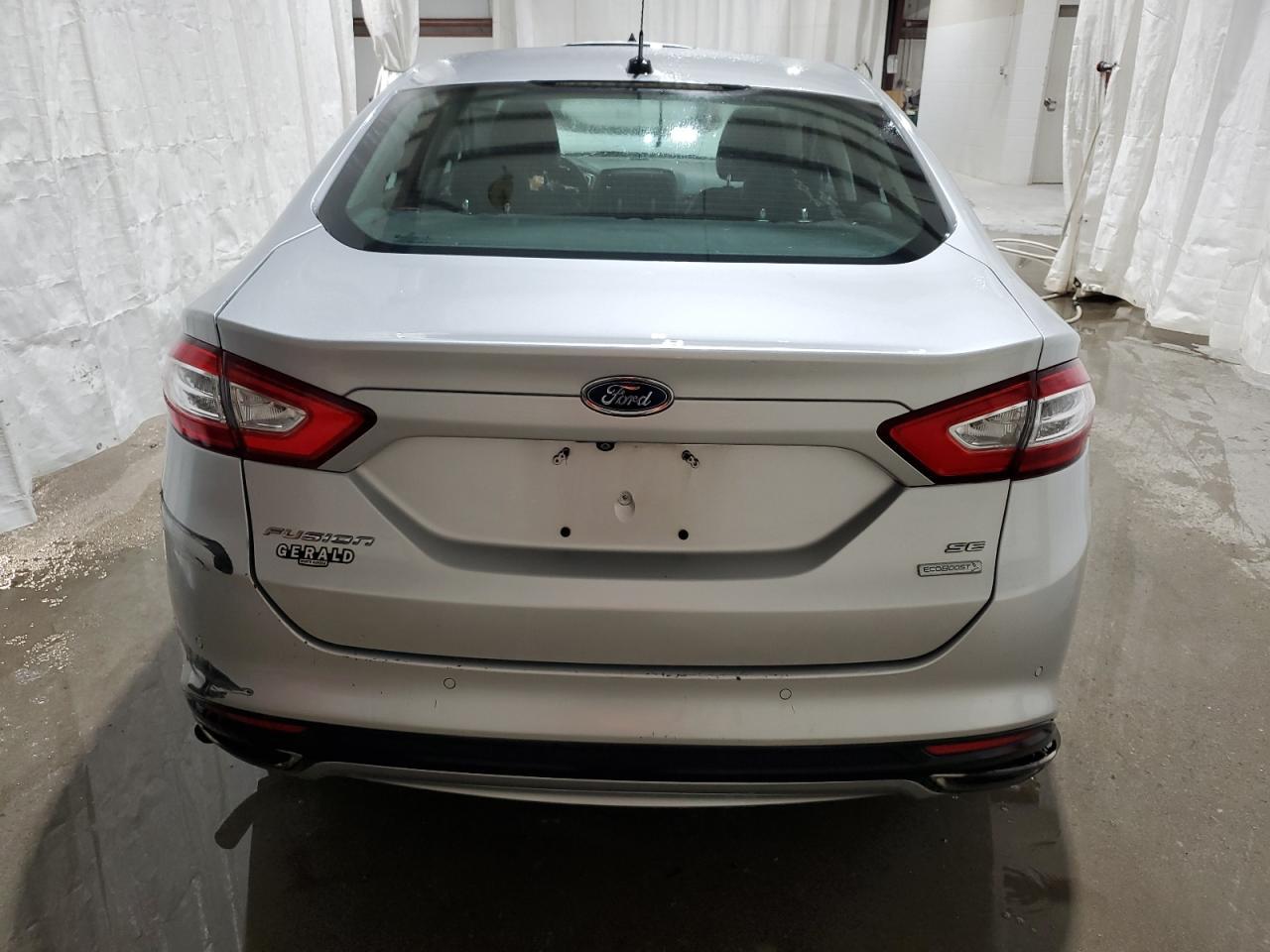 2015 Ford Fusion Se - Фото 6