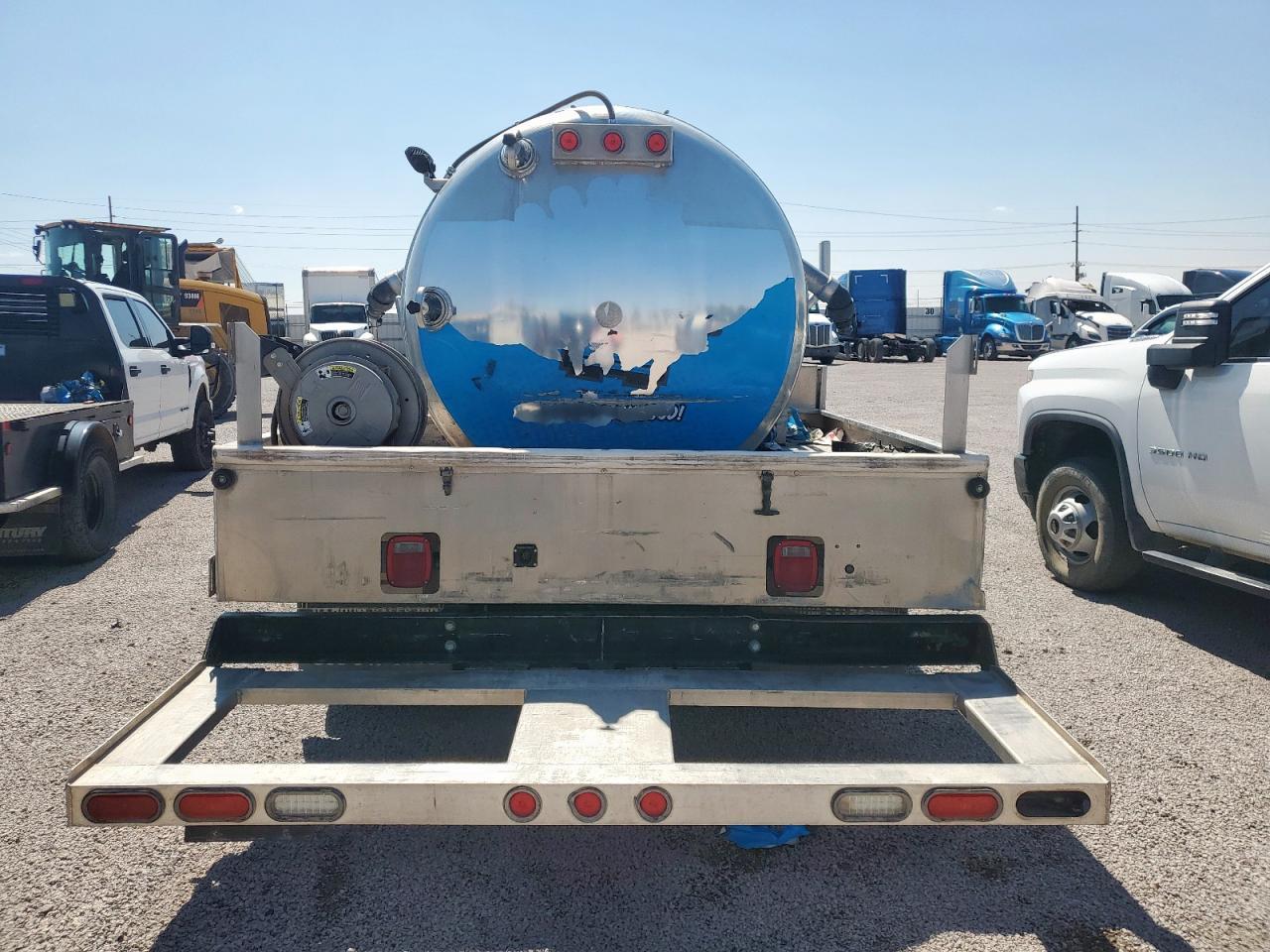 2021 Ford F550 Super Duty - Фото 6