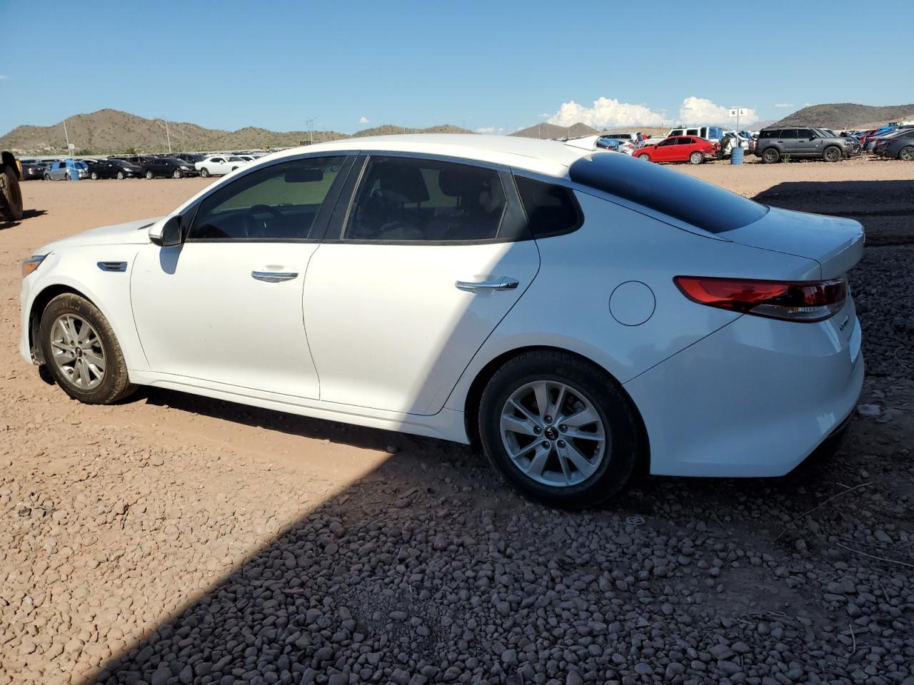 2016 Kia Optima Lx - Фото 2