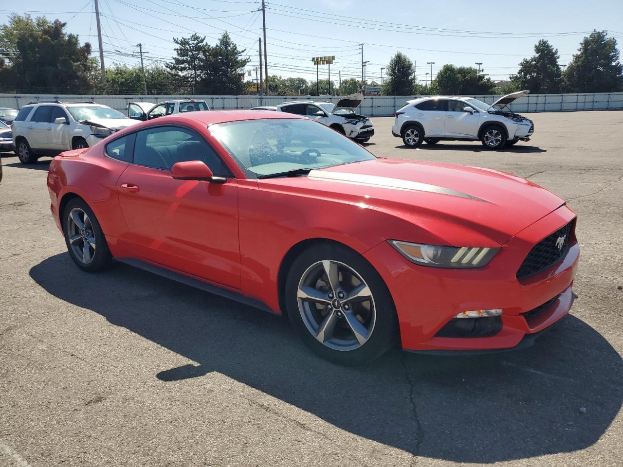 2017 Ford Mustang - Фото 4