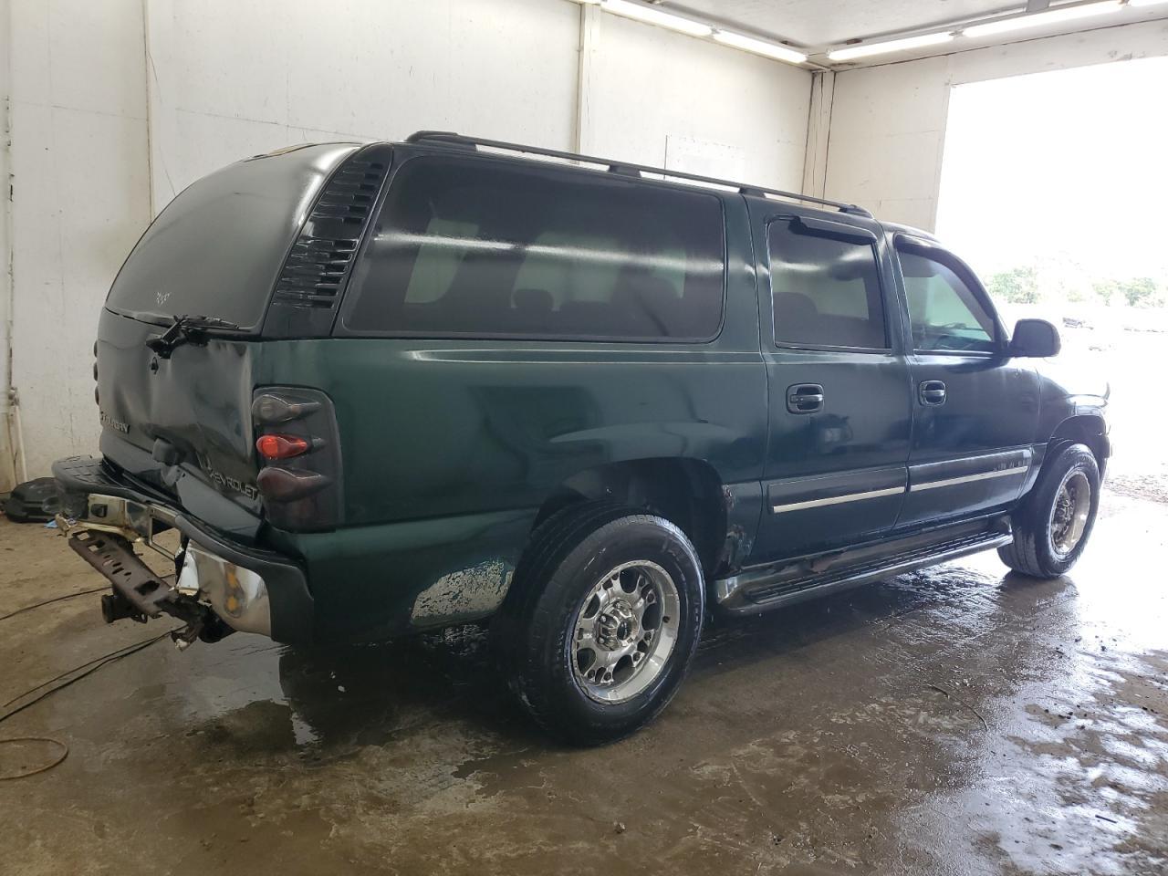 2003 Chevrolet Suburban K1500 - Фото 3