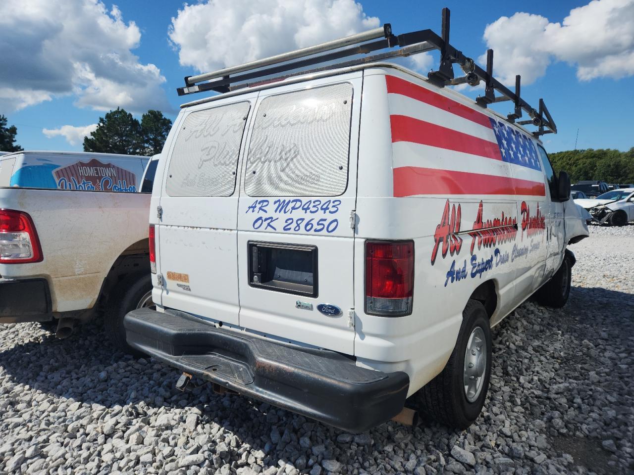 2013 Ford Econoline E250 Van - Image 3