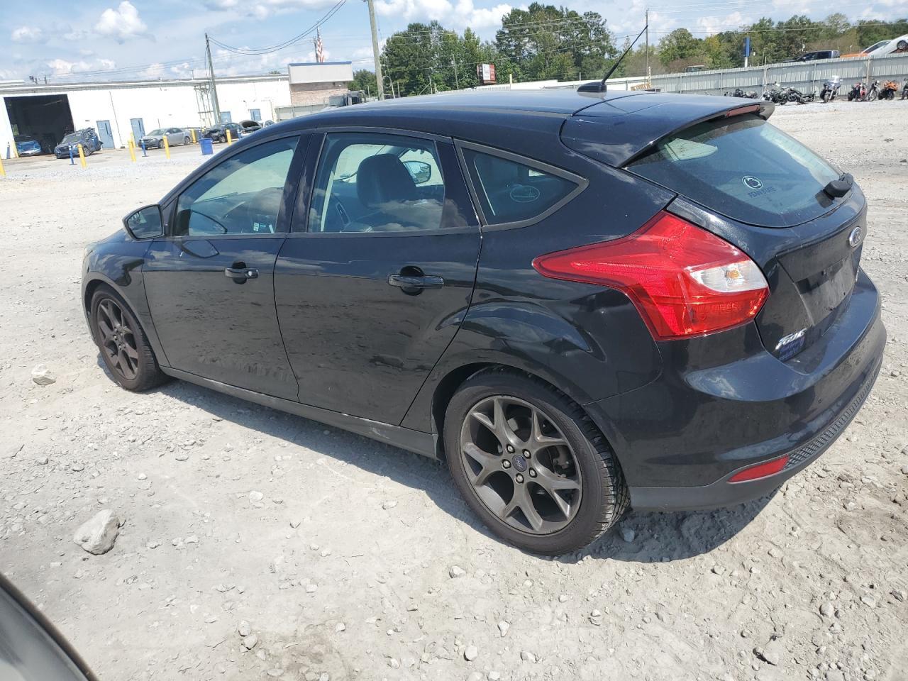 2014 Ford Focus Se - Image 2