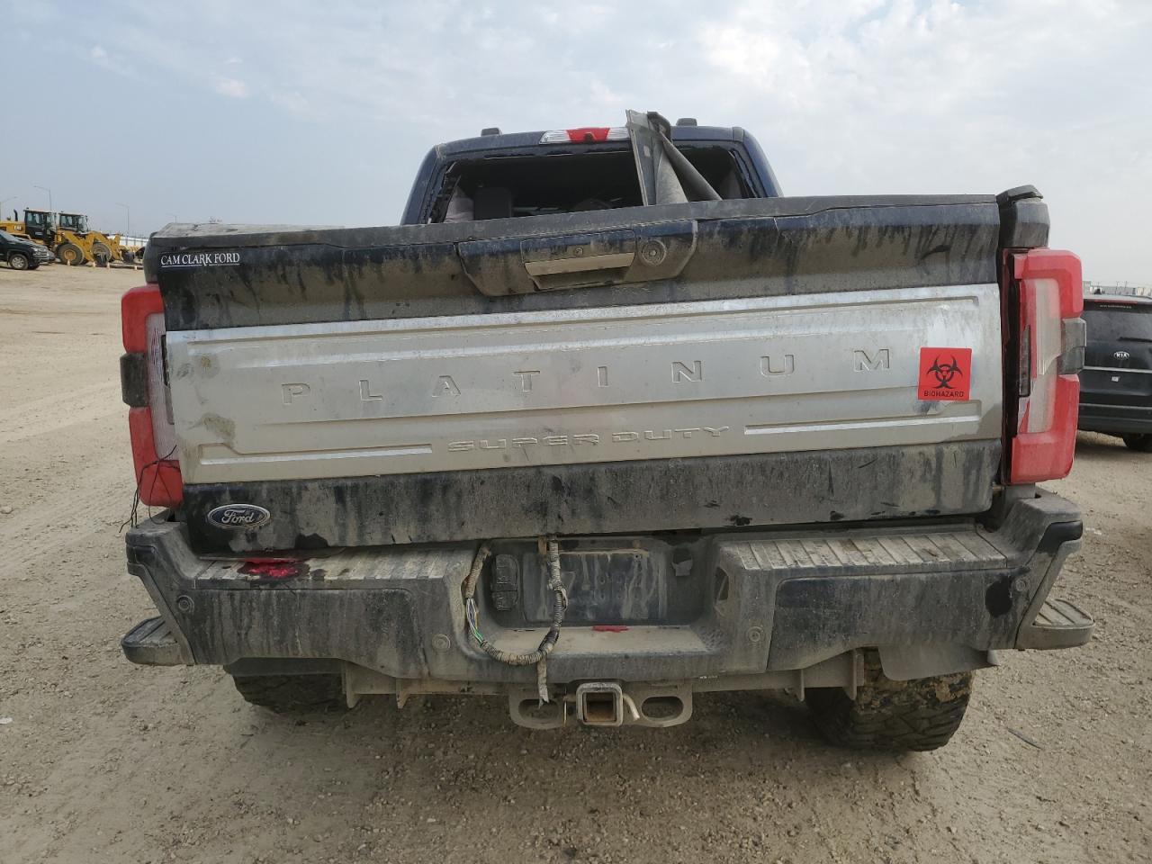 2024 Ford F350 Super Duty - Фото 6