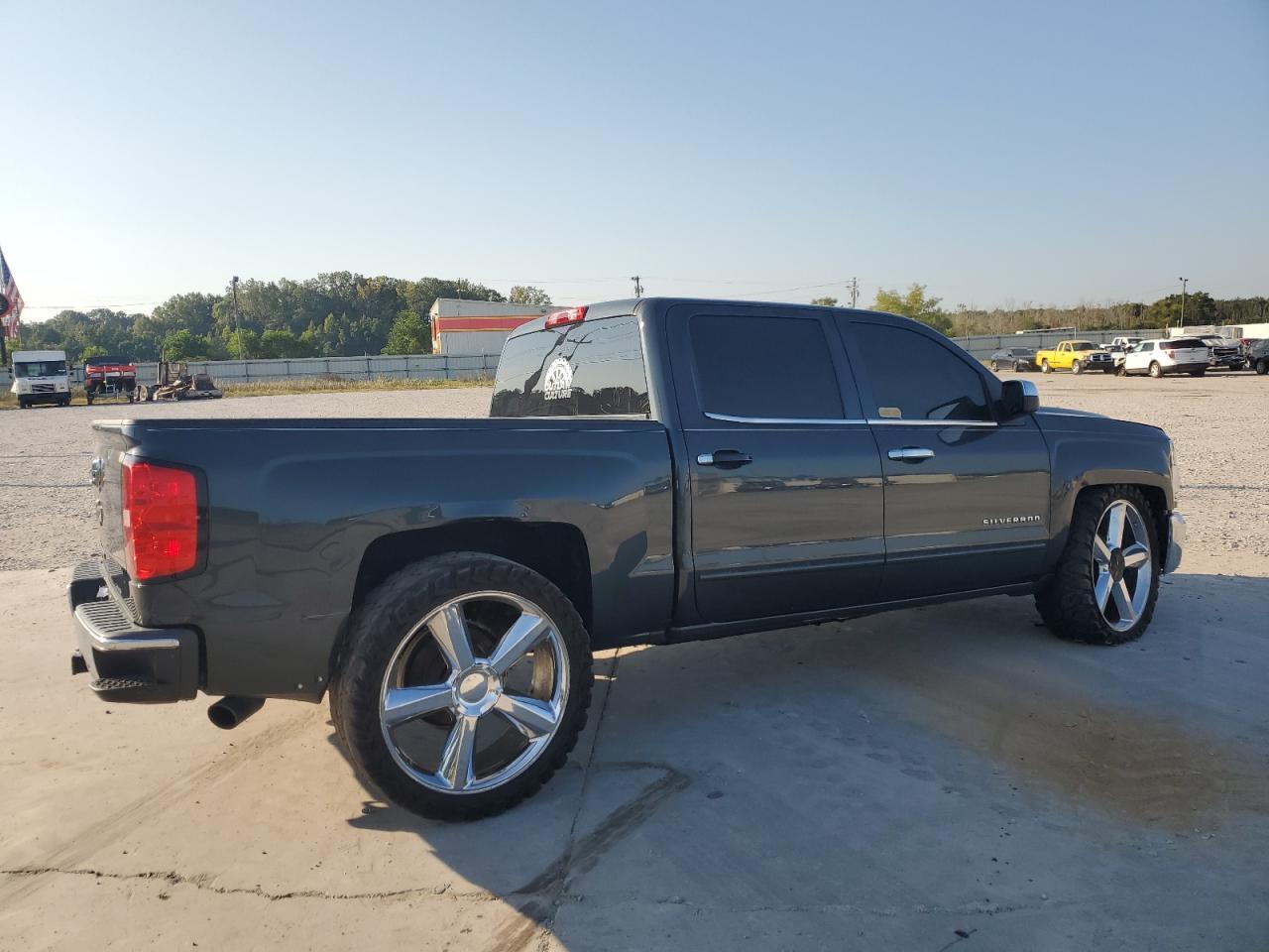 2017 Chevrolet Silverado C1500 Lt - Фото 3