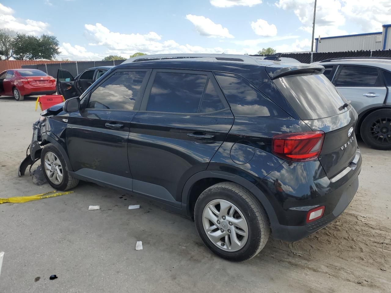 2020 Hyundai Venue Sel - Фото 2