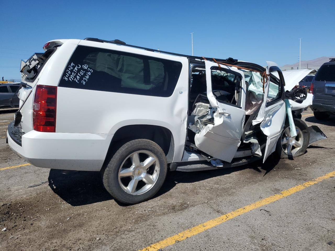 2013 Chevrolet Suburban K1500 Lt - Фото 3