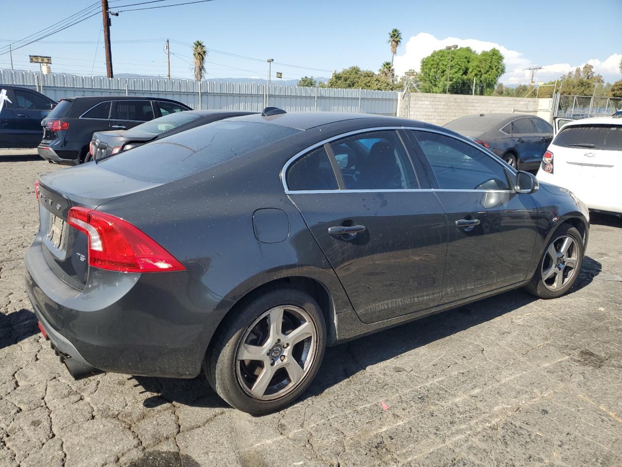 2012 Volvo S60 T5 - Image 3