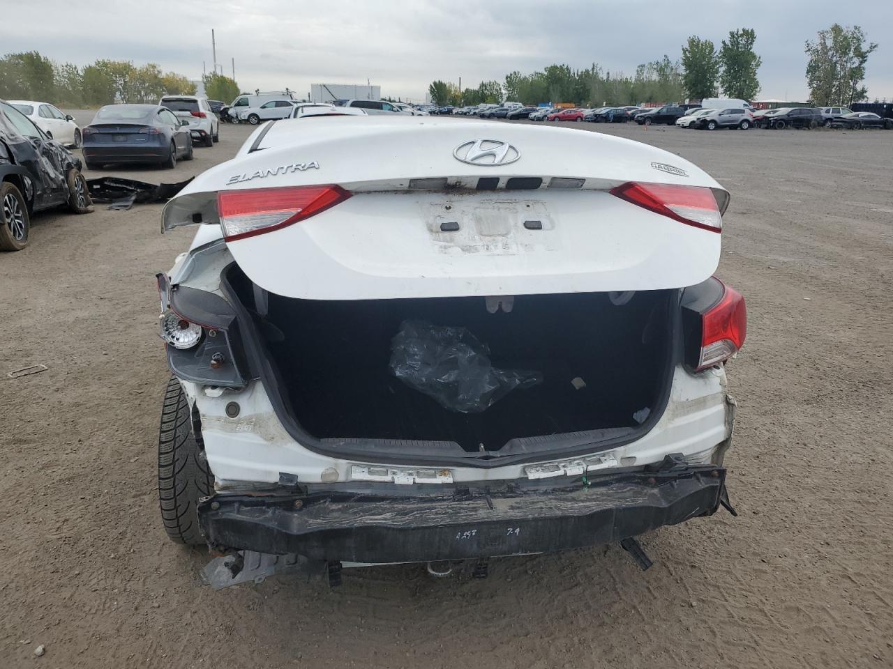 2013 Hyundai Elantra Gls - Image 6