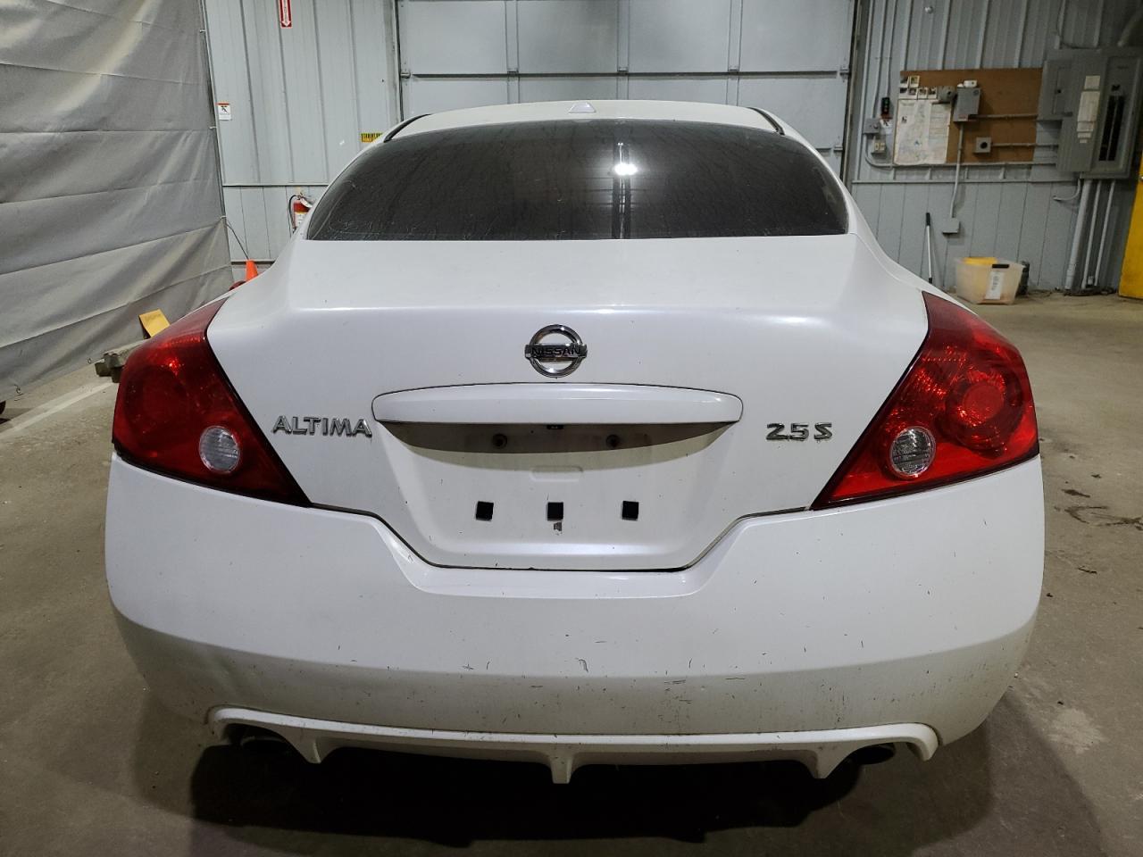 2010 Nissan Altima S - Image 6