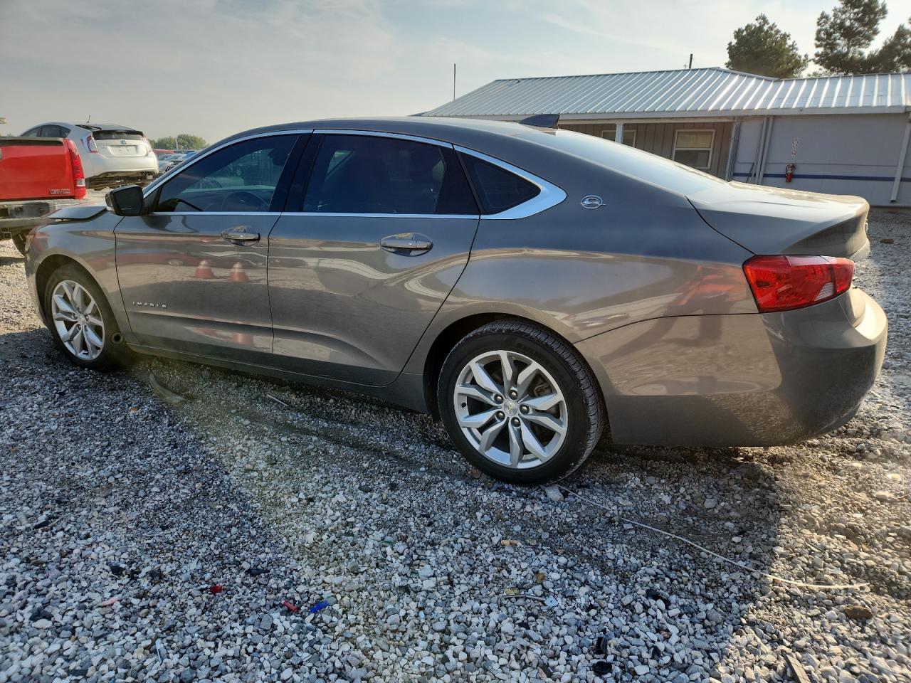 2019 Chevrolet Impala Lt - Фото 2