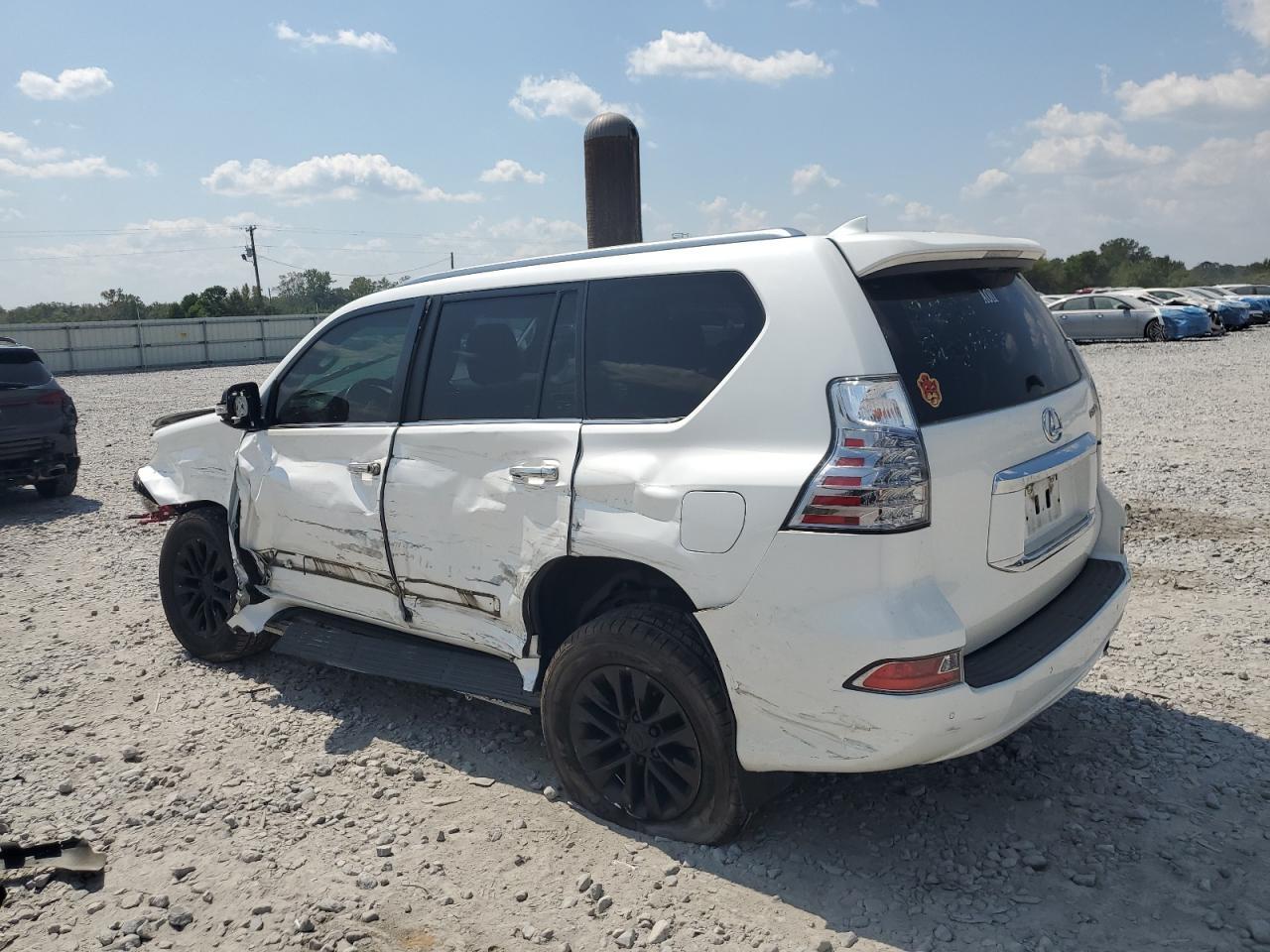 2018 Lexus Gx 460 - Image 2