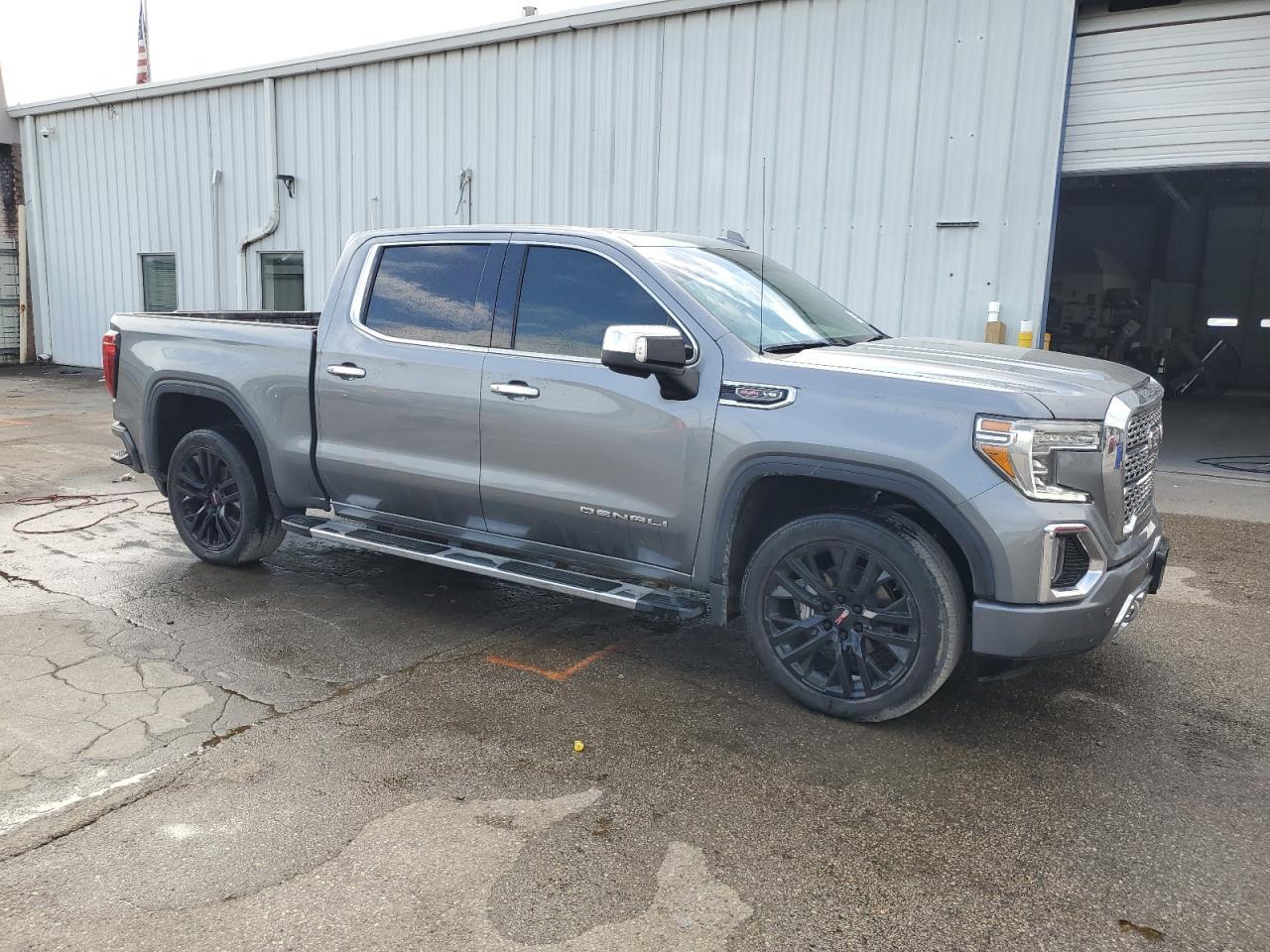 2021 GMC Sierra C1500 Denali - Image 4