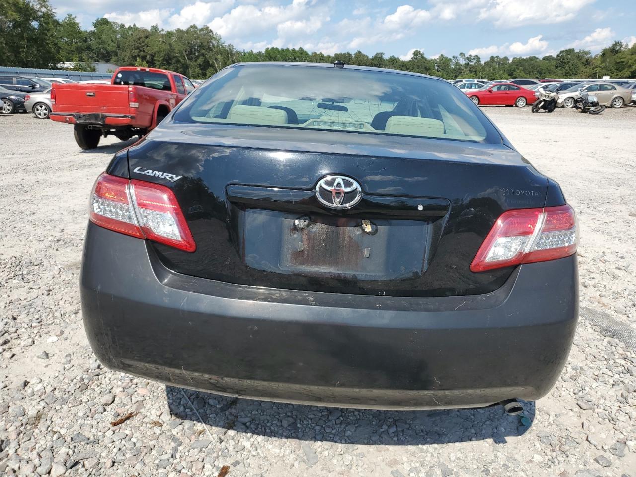 2011 Toyota Camry Base - Фото 6