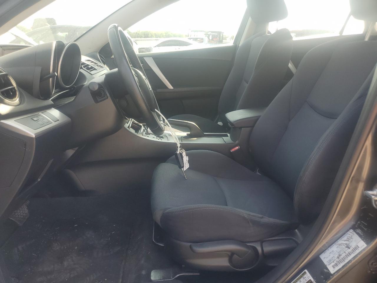 2010 Mazda 3 S - Фото 7