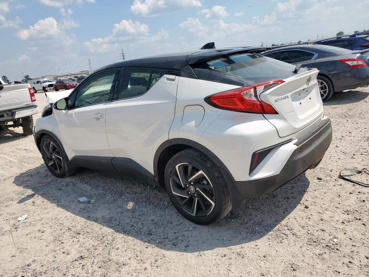 2020 Toyota C-Hr Xle - Фото 2