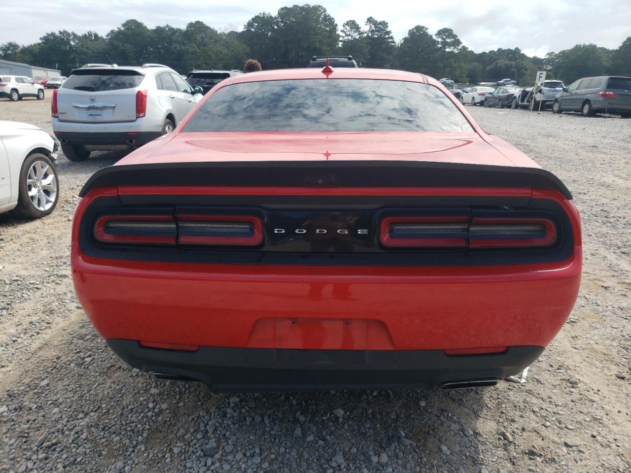 2019 Dodge Challenger - Image 6