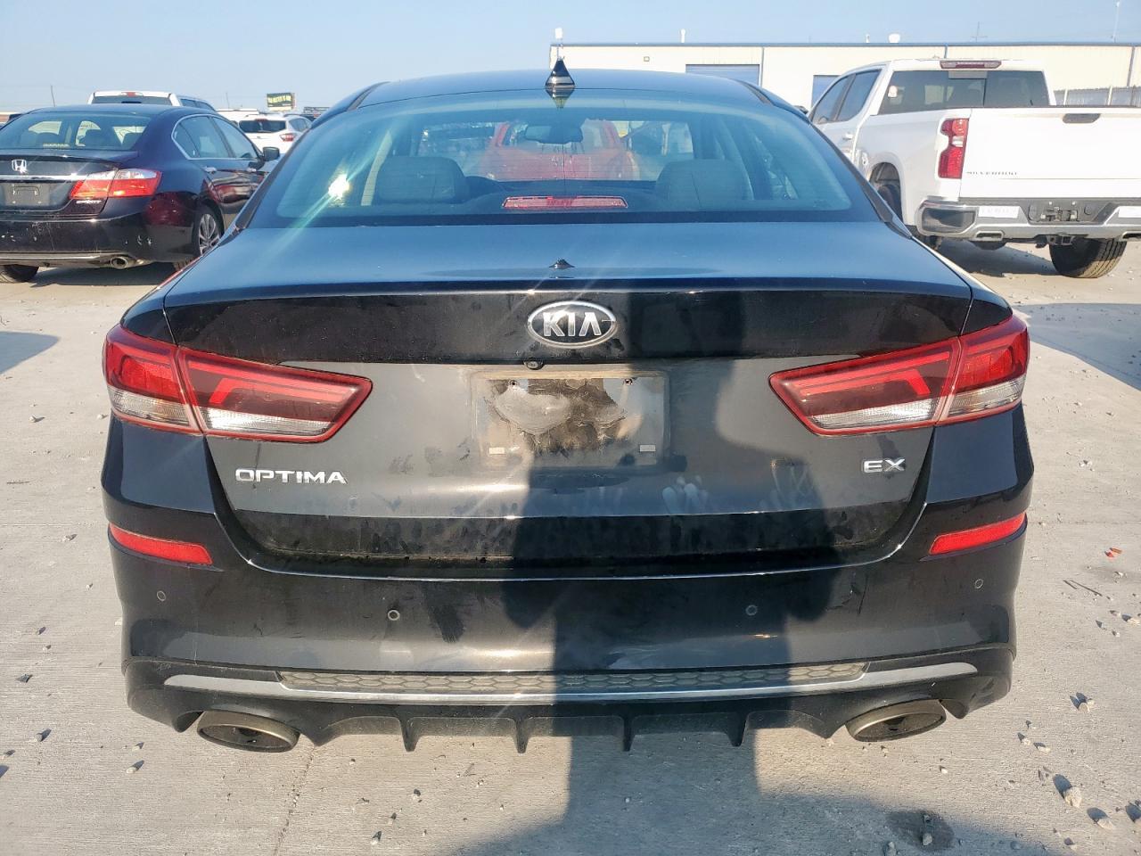 2019 Kia Optima Ex - Image 6