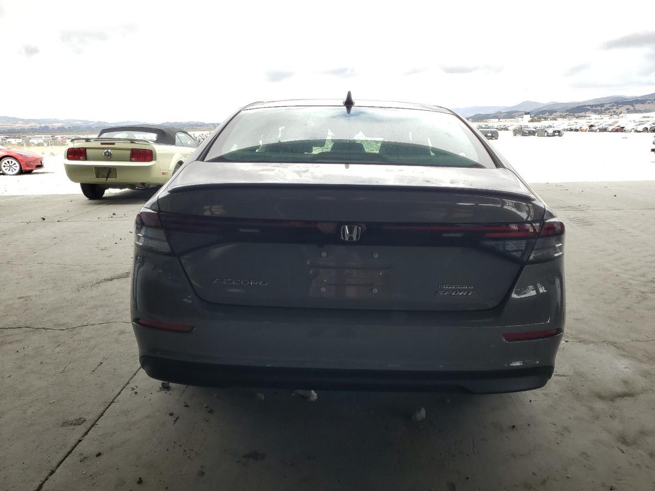 2025 Honda Accord Hybrid Sport - Image 6