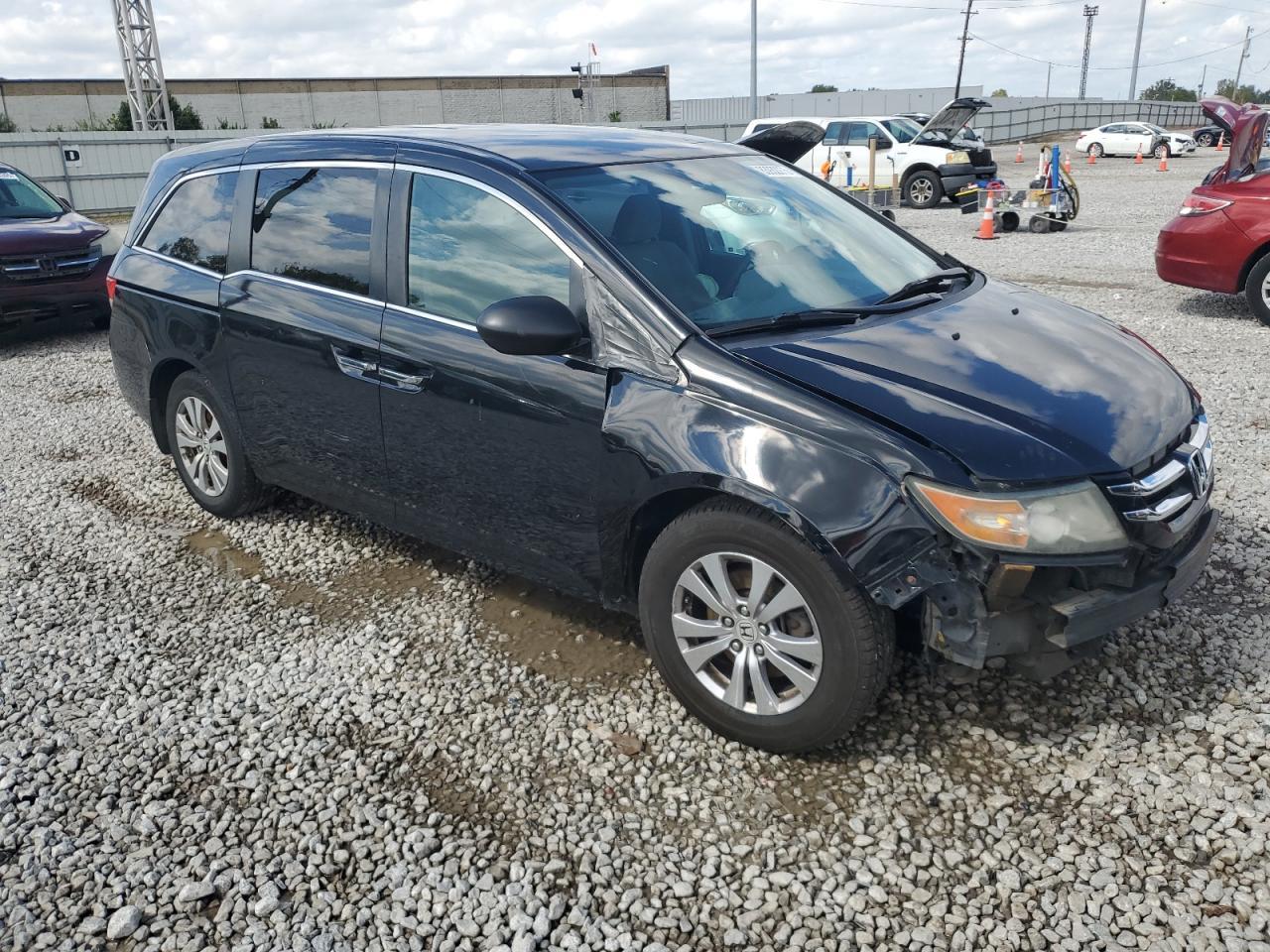 2016 Honda Odyssey Se - Image 4