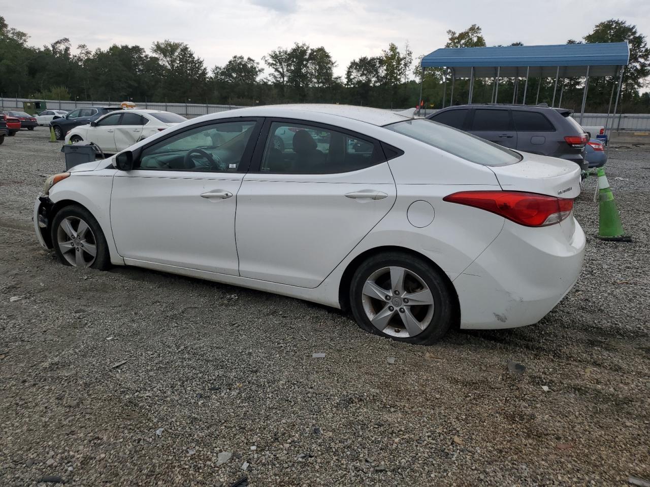 2013 Hyundai Elantra Gls - Image 2
