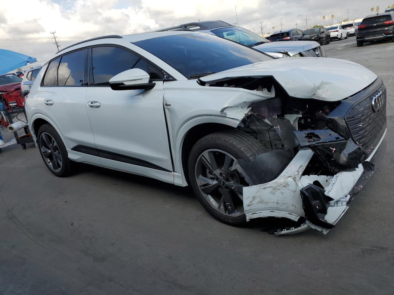 2024 Audi Q4 E-Tron Premium - Фото 4