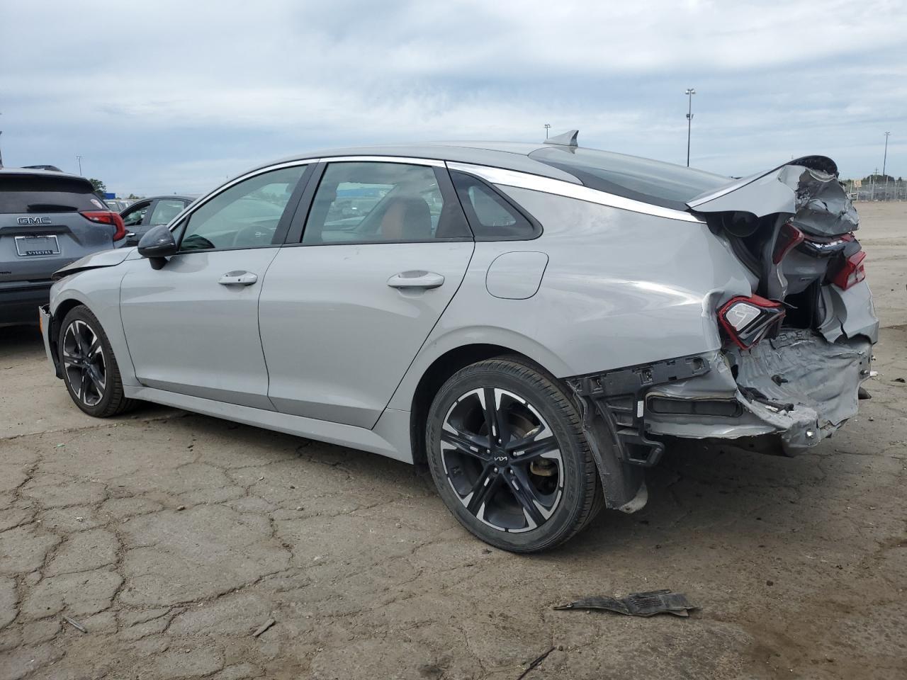2024 Kia K5 Gt Line - Image 2
