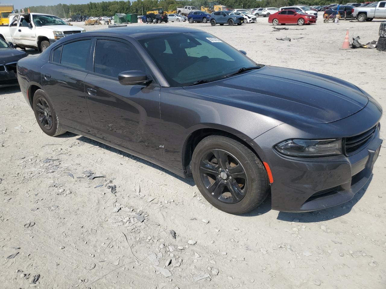 2021 Dodge Charger Sxt - Фото 4