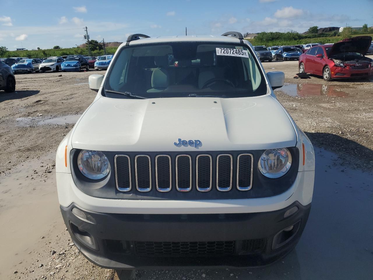2015 Jeep Renegade Latitude - Image 5