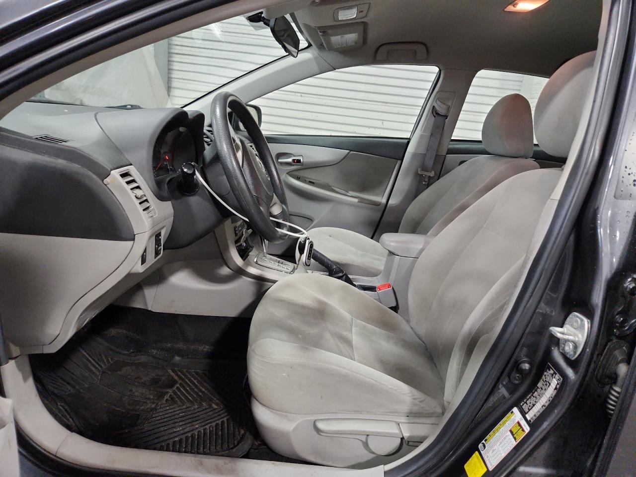 2013 Toyota Corolla Base - Фото 7