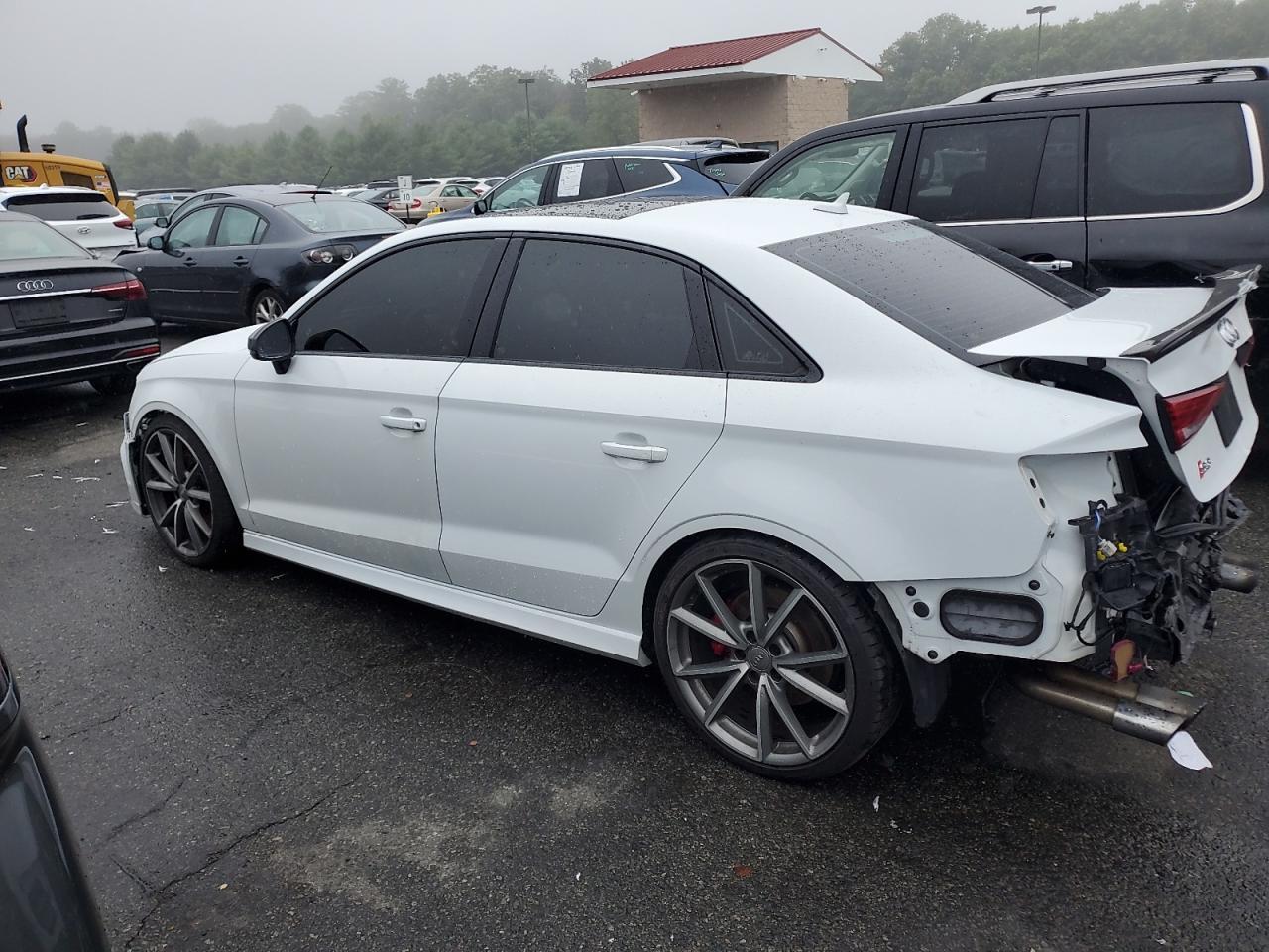 2017 Audi S3 Premium Plus - Фото 2