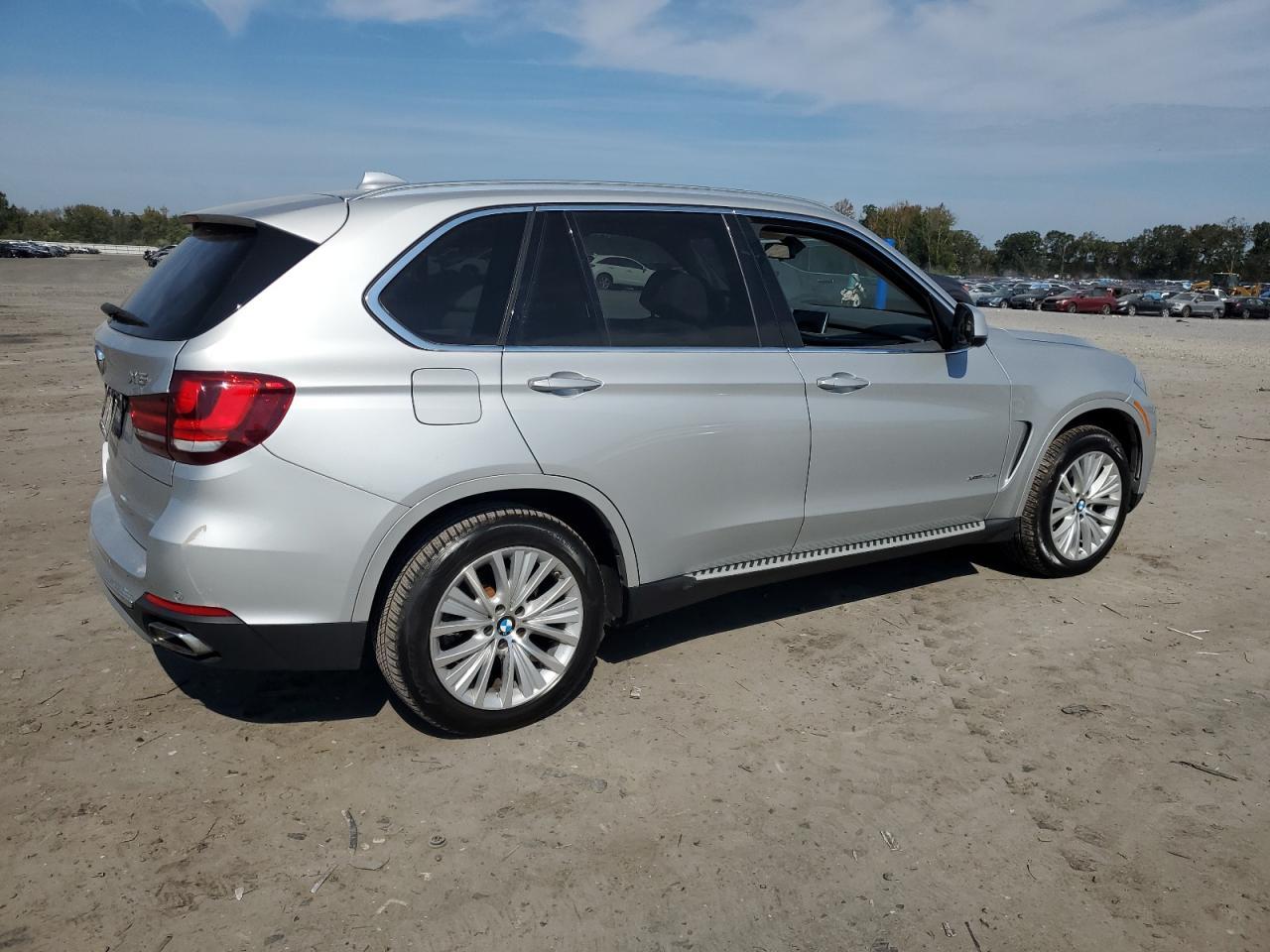 2016 BMW X5 Xdr40E - Image 3